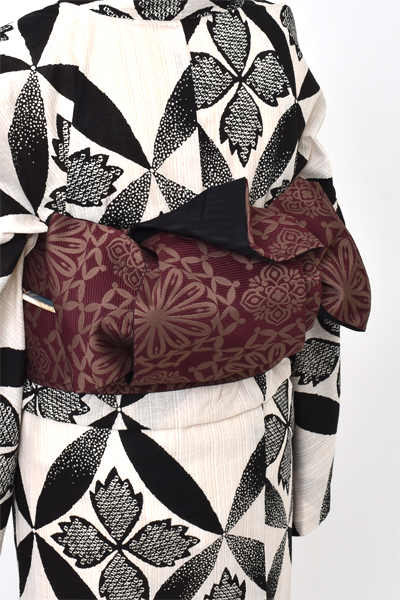 浴衣[ベージュ/七宝]