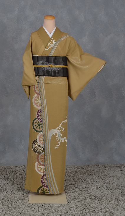 訪問着_正面_全体